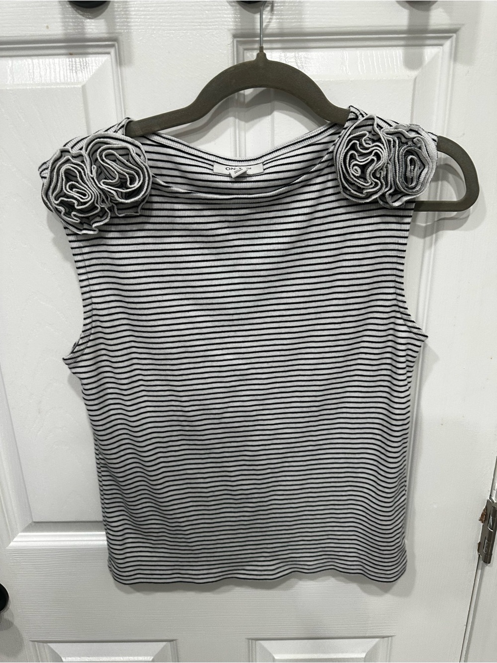 Striped Sleeveless Tank with Rosette Shoulder Detail - Black & White